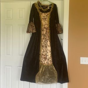 Medieval Costume Dress & Masquerade Mask